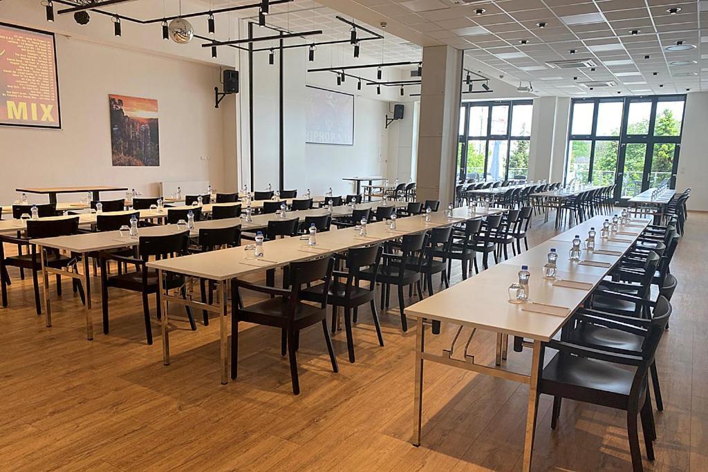Hotel Restart Superior Jicin Ngoại thất bức ảnh
