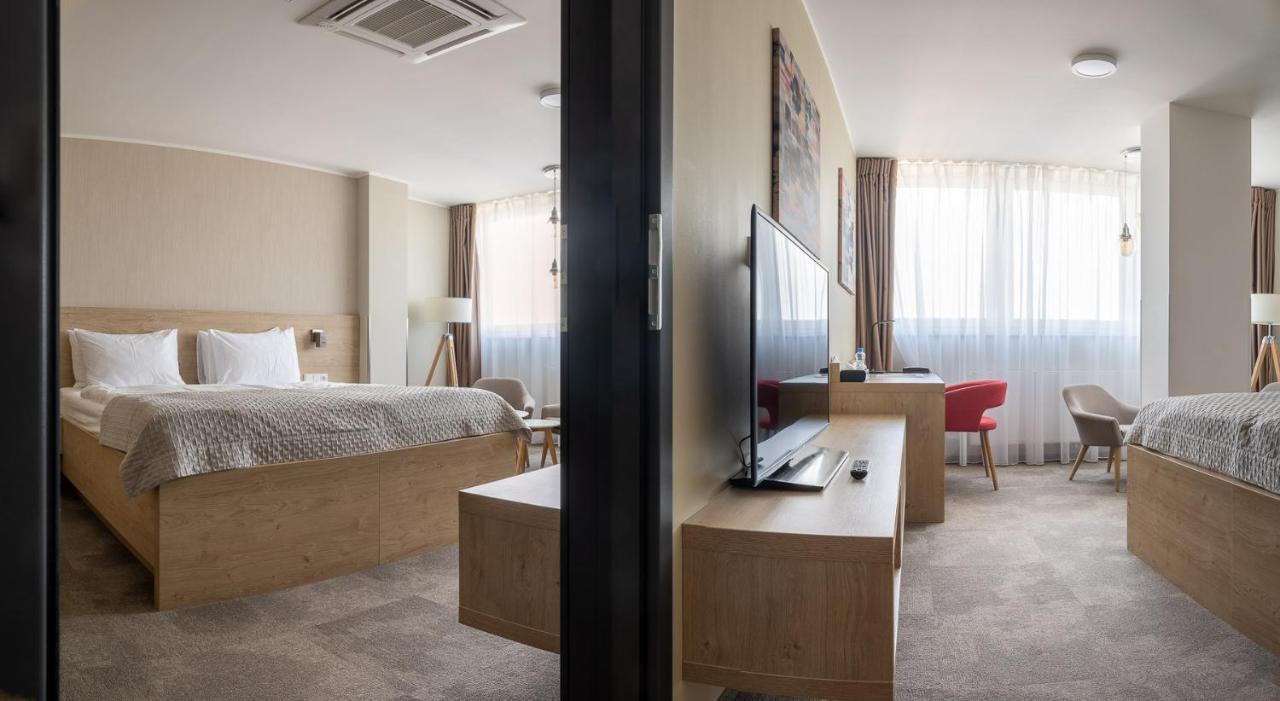 Hotel Restart Superior Jicin Ngoại thất bức ảnh
